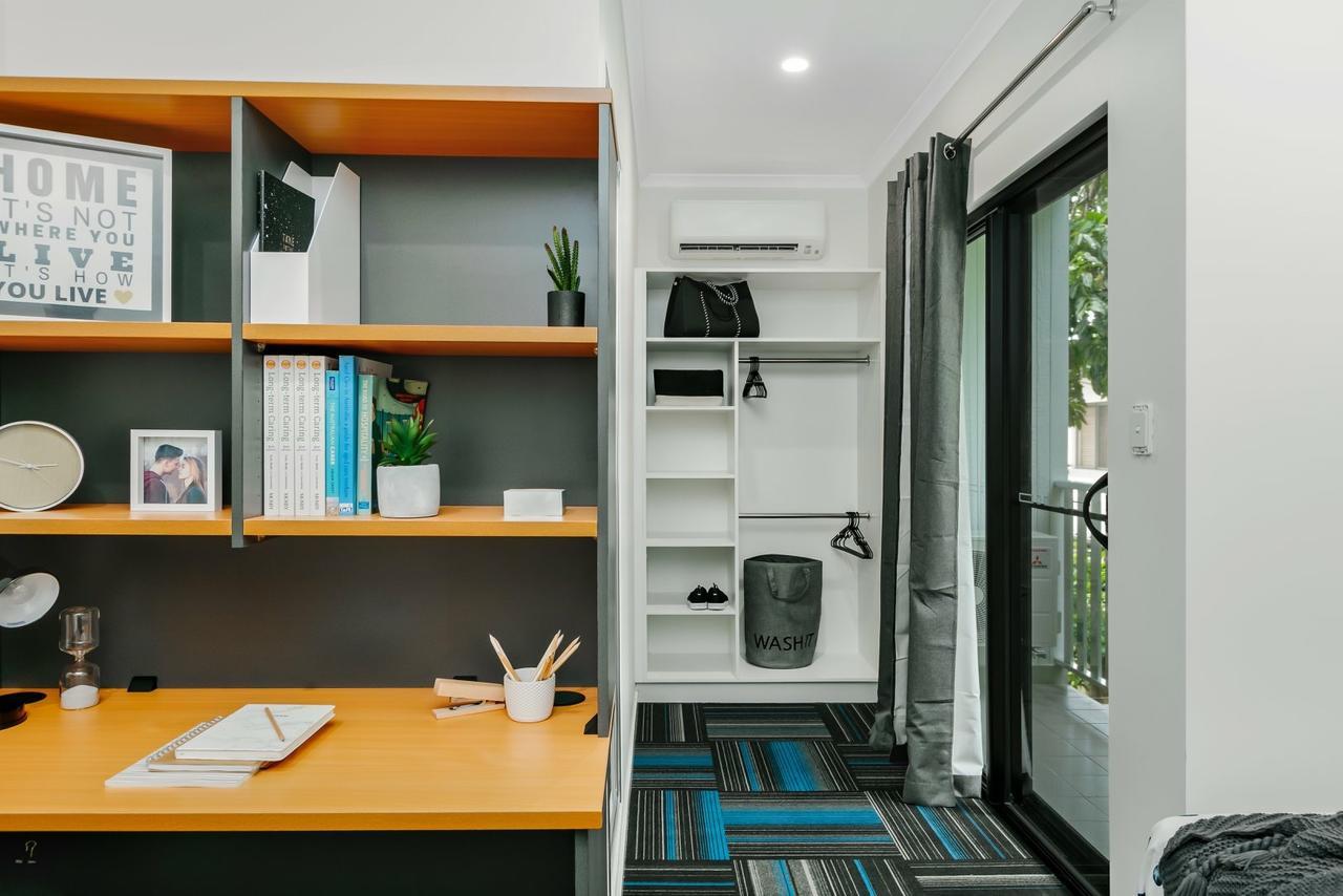 Mihaven Shared Living - Pembroke St Hostel Cairns Ngoại thất bức ảnh